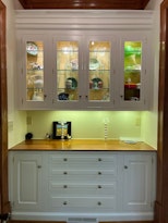 Cabinet Painting in Williamson Estates, Brentwood